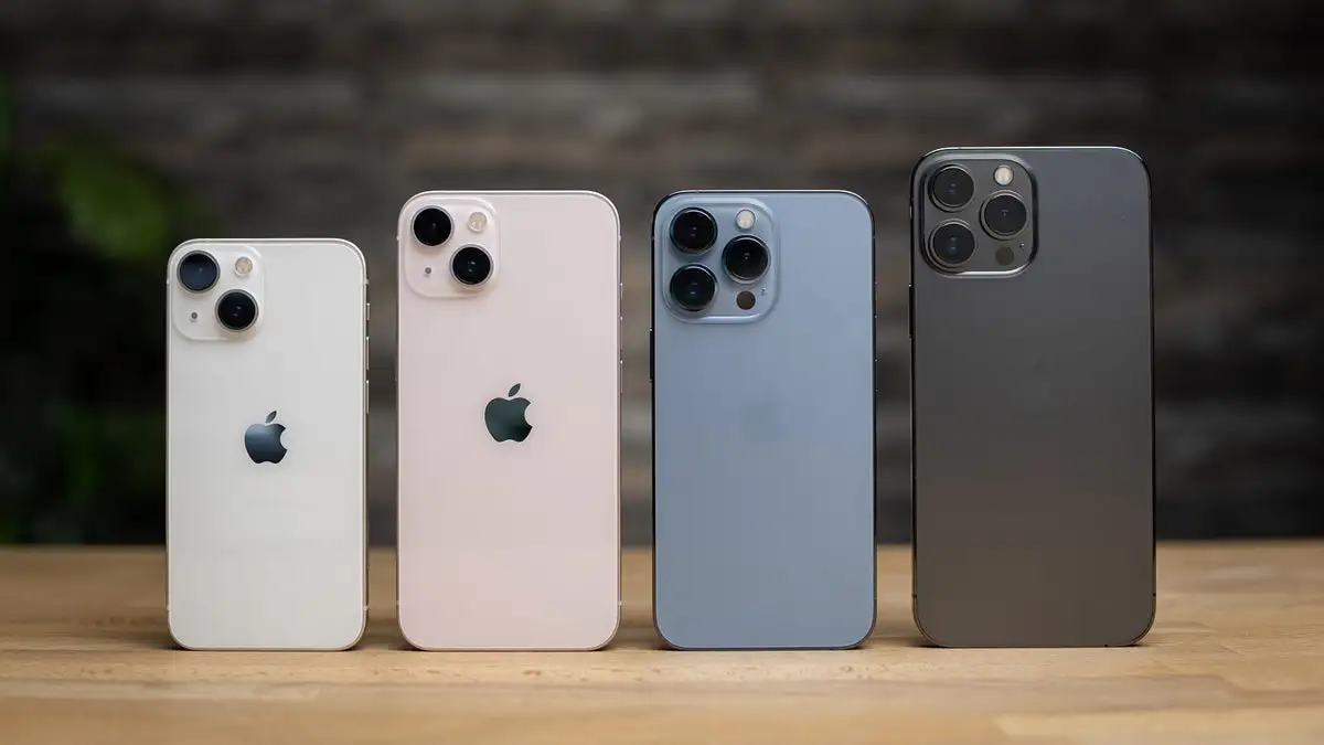 iPhone 13